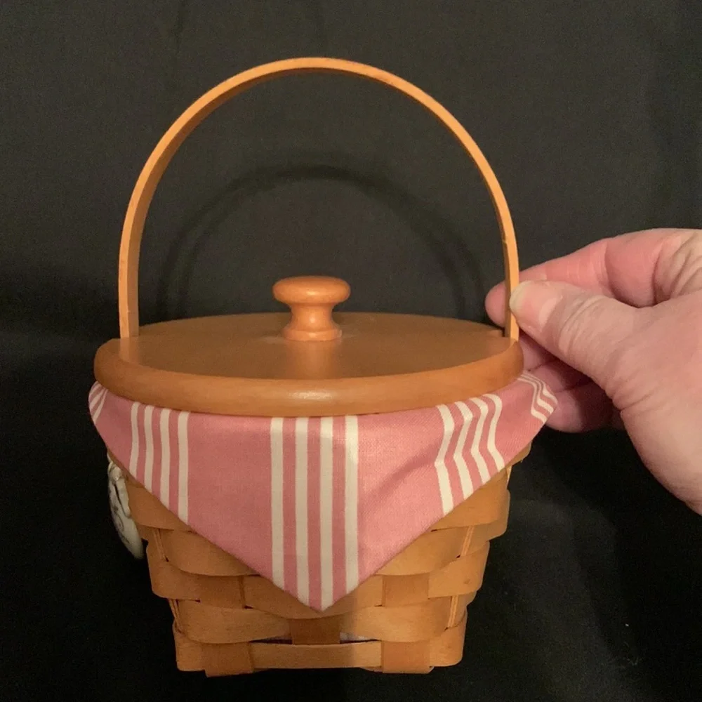 Longaberger 1999 Horizon Of Hope Cancer Basket. 5th In The Series.
